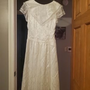 Vintage Gunne Sax by Jeasica McClintock white lace short wedding dress